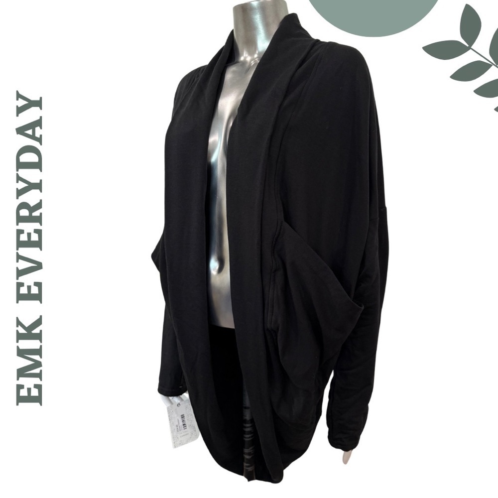 EMK Everyday Meagan Cardigan | Black Bamboo-Blend | Size M | Made in Canada - Picture 2 of 7